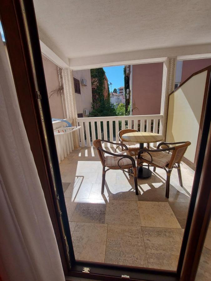 Appartement Vila Maka à Budva Extérieur photo